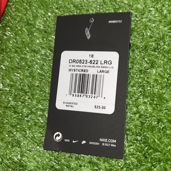 Nike Men’s Tee🆕 - Picture 8 of 11